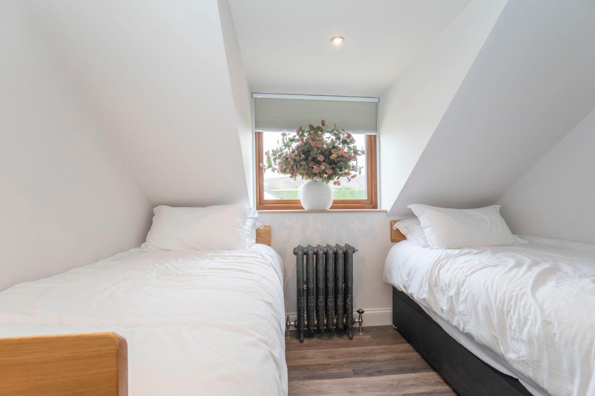 Stable Lodge - Boutique Bed & Breakfast Shurdington Exterior foto